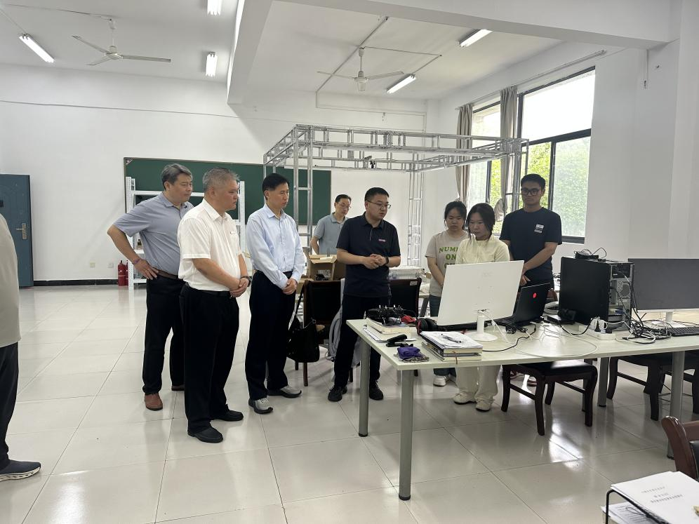 左年文副市长赴beat365唯一官网调研指导